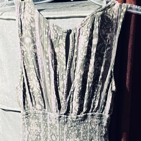 Small romper - Picture 3 of 8